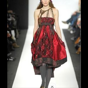 BCBG RUNWAY iconic Rocking romantic gown